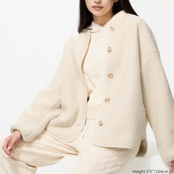 Uniqlo Jackets & Blazers - PASTORAL LINER JACKET SHERPA BUTTON